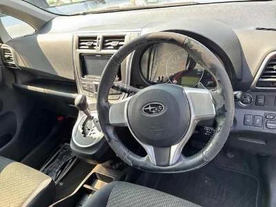 SUBARU TREZIA