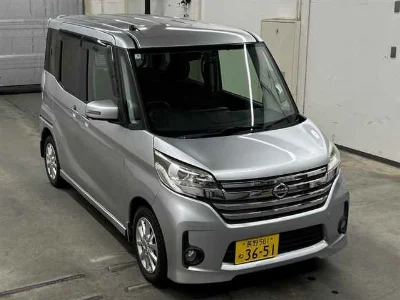 NISSAN DAYZ ROOX