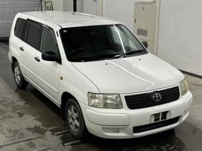 TOYOTA SUCCEED