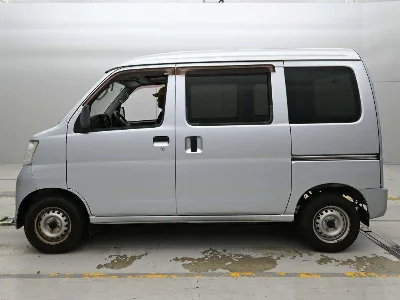 DAIHATSU HIJET VAN