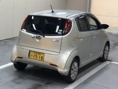 SUBARU R2