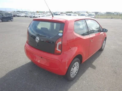 VOLKSWAGEN UP!