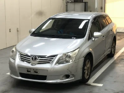 TOYOTA AVENSIS
