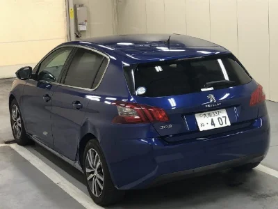 PEUGEOT 308