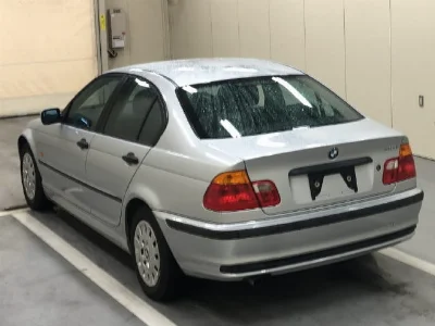 BMW 3 SERIES