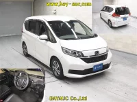 Цена авто Honda Freed с аукционов Японии, номер кузова GB5, пробег 53 000, оценка 8