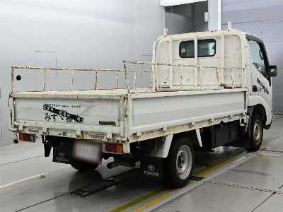 TOYOTA DYNA