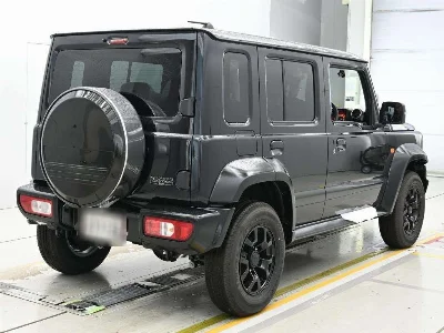 SUZUKI JIMNY NOMADE