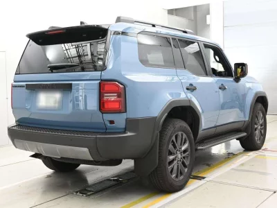 TOYOTA LAND CRUISER 250