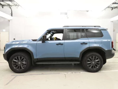 TOYOTA LAND CRUISER 250