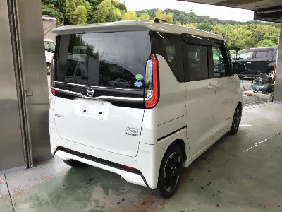 NISSAN ROOX
