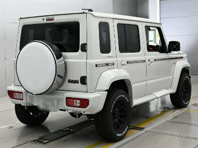 SUZUKI JIMNY NOMADE