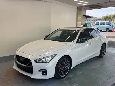 NISSAN SKYLINE