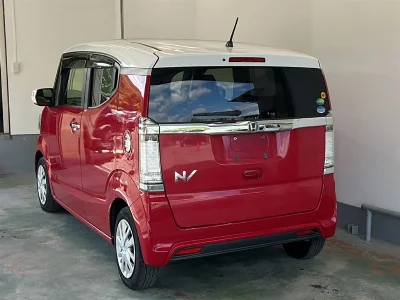 HONDA N BOX SLASH