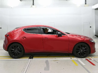 MAZDA MAZDA3 FASTBACK