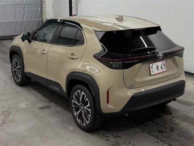 TOYOTA YARIS CROSS