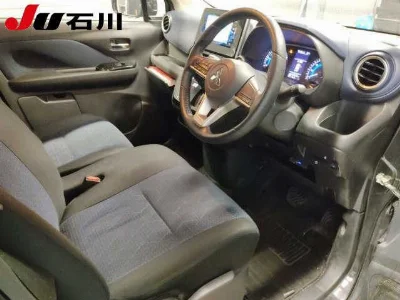 MITSUBISHI EK X