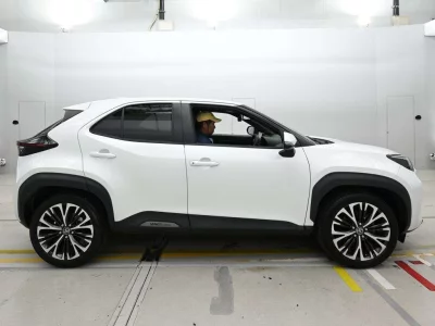 TOYOTA YARIS CROSS