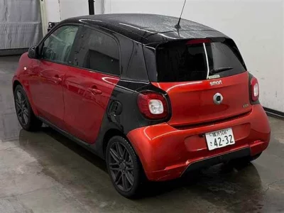 SMART FOURFOUR