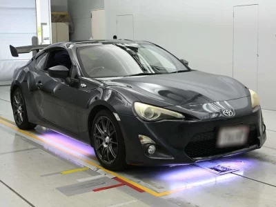 TOYOTA 86