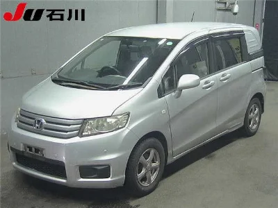 HONDA FREED SPIKE