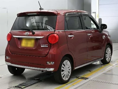 DAIHATSU CAST