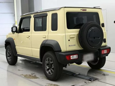 SUZUKI JIMNY NOMADE