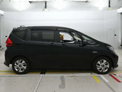 HONDA FREED+