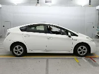 Цена авто Toyota Prius с аукционов Японии, номер кузова ZVW30, пробег 110 000, оценка 7