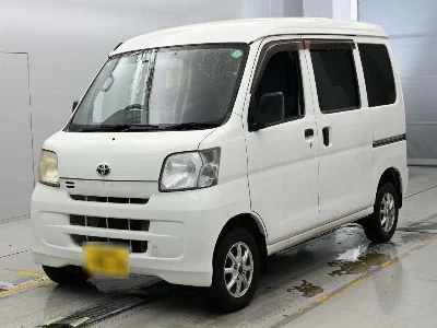 TOYOTA PIXIS VAN