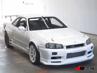 NISSAN SKYLINE