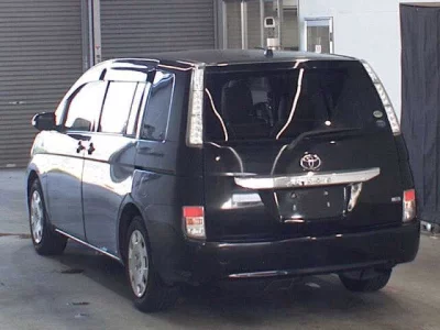 TOYOTA ISIS