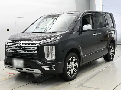 MITSUBISHI DELICA D5