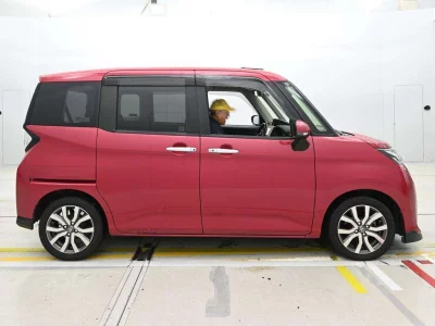 TOYOTA TANK