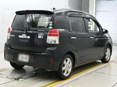 TOYOTA SPADE