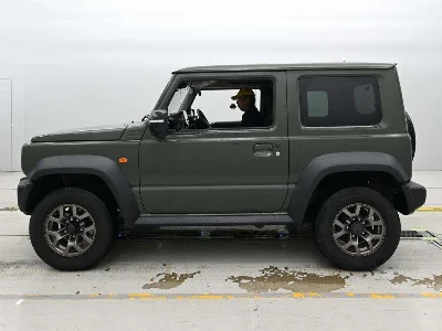 SUZUKI JIMNY SIERRA
