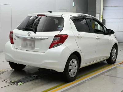 TOYOTA VITZ