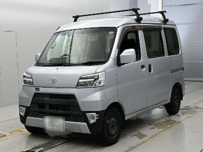 TOYOTA PIXIS VAN