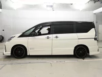 Цена авто Nissan Serena с аукционов Японии, номер кузова HFC27, пробег 68 000, оценка 8