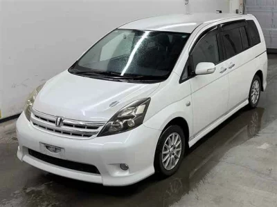 TOYOTA ISIS