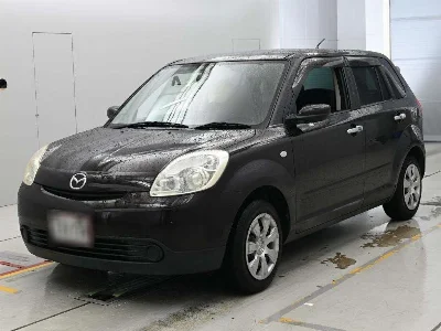MAZDA VERISA