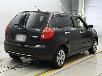 MAZDA VERISA