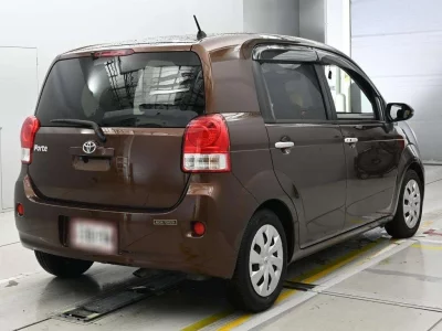 TOYOTA PORTE
