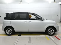 Цена авто Toyota Sienta с аукционов Японии, номер кузова NCP81G, пробег 40 000, оценка 3