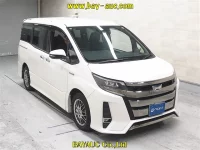 Цена авто Toyota Noah с аукционов Японии, номер кузова ZWR80W, пробег 57 000, оценка 8