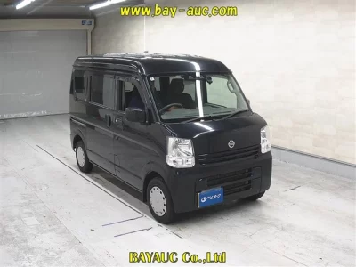 NISSAN CLIPPER VAN