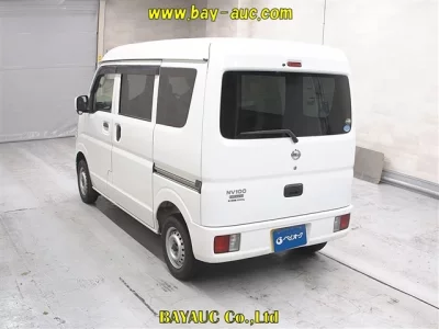 NISSAN CLIPPER VAN