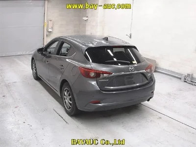 MAZDA AXELA