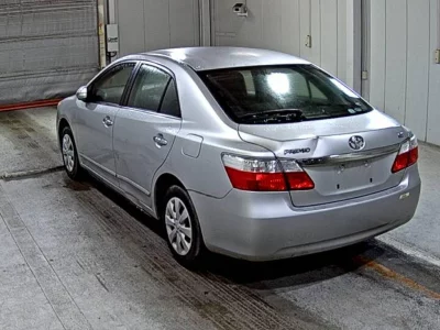 TOYOTA PREMIO