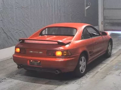 TOYOTA MR2
